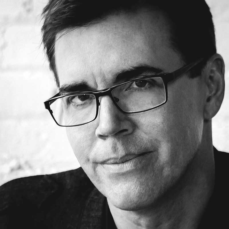 Zdjęcie autora Scott Bergstrom